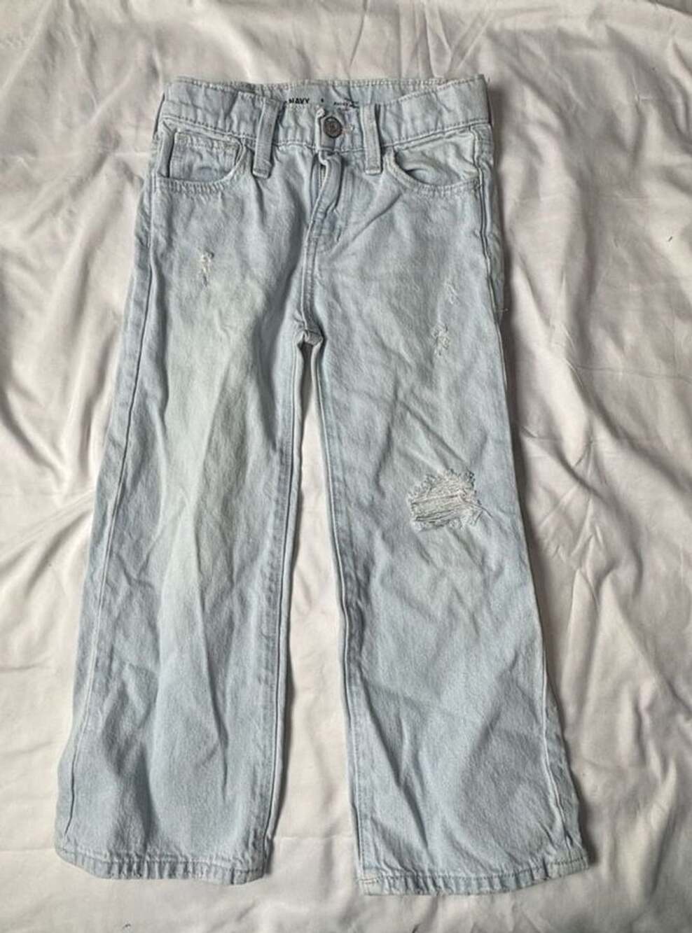 Old Navy Baggy Wide Leg Jeans Size 6 Distressed Light Wash